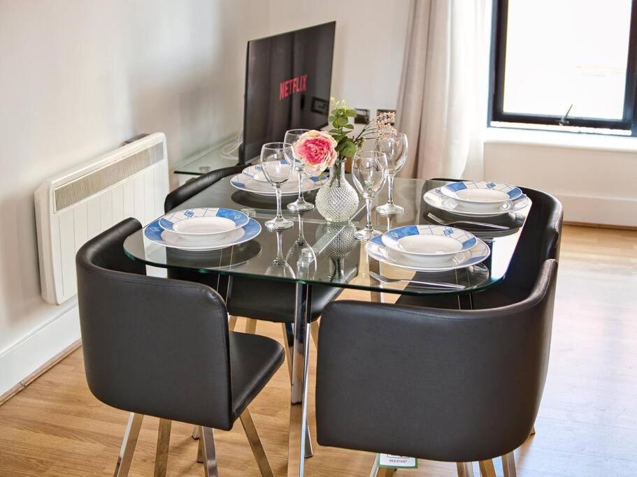 Lovely 1 Bedroom Apartment - Bham City Centre Birmingham Kültér fotó
