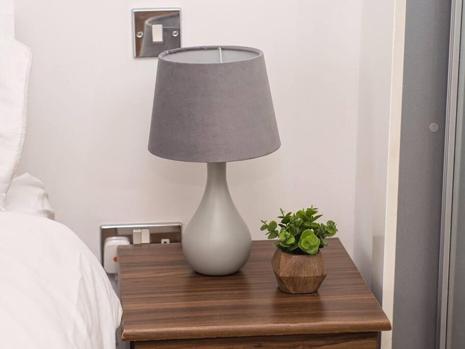 Lovely 1 Bedroom Apartment - Bham City Centre Birmingham Kültér fotó